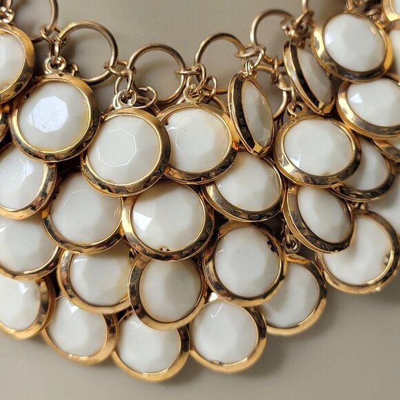 White Choker Gold Tone Resin Pendant Fashion Bib Statement Necklace - Picture 2 of 10